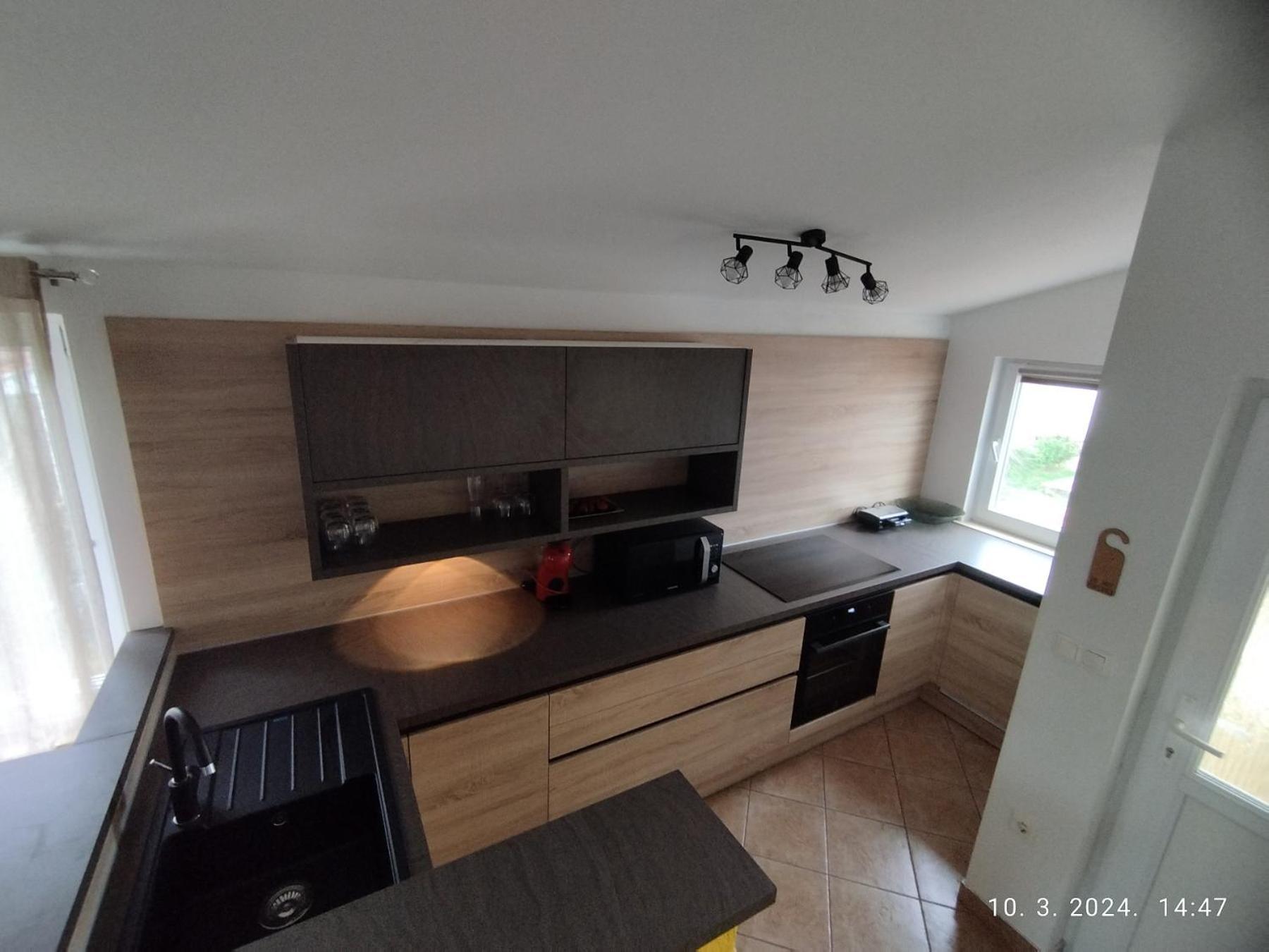 Apartment Zelena Oaza Sisan 75 M2 - 2 Bedrooms Exterior foto